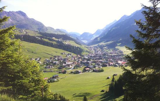 Haus Gstueat Apartment Lech am Arlberg Exterior photo